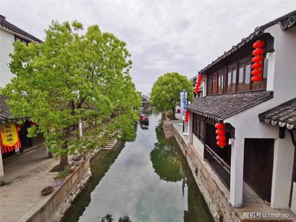 油漆墙面